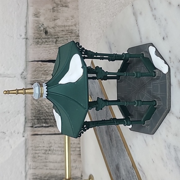 Department 56 Vintage Heritage Village Collection "Town Square Gazebo" #5513-1 - Picture 9 of 17